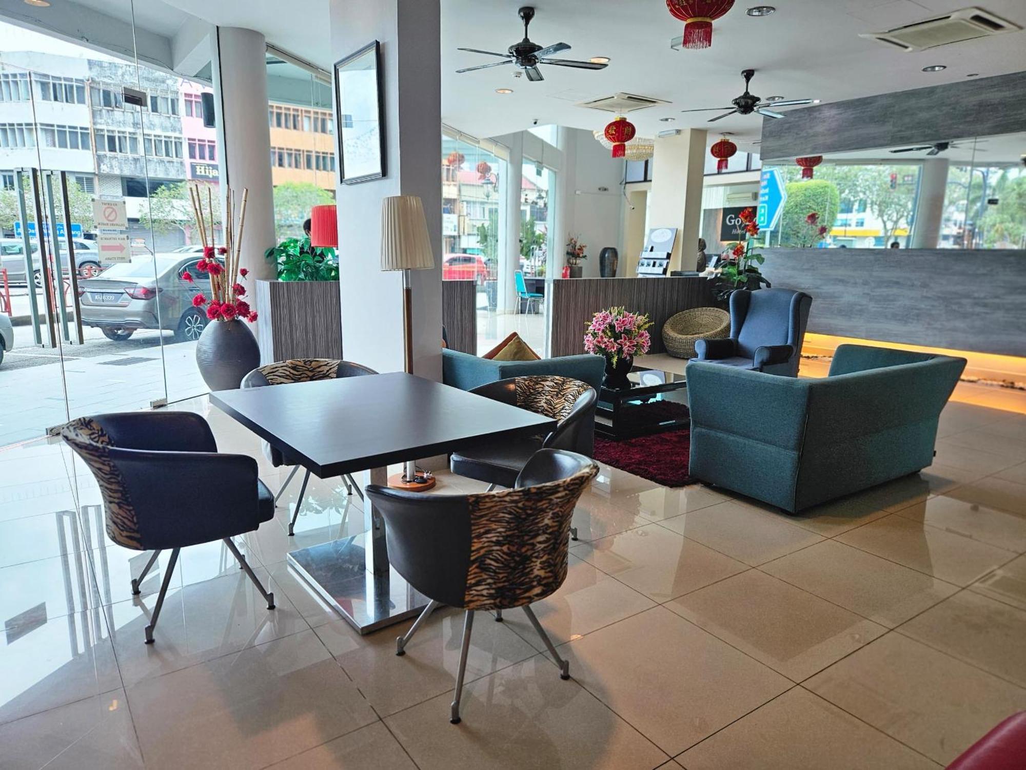 Go Lodge Hotel 关丹 外观 照片