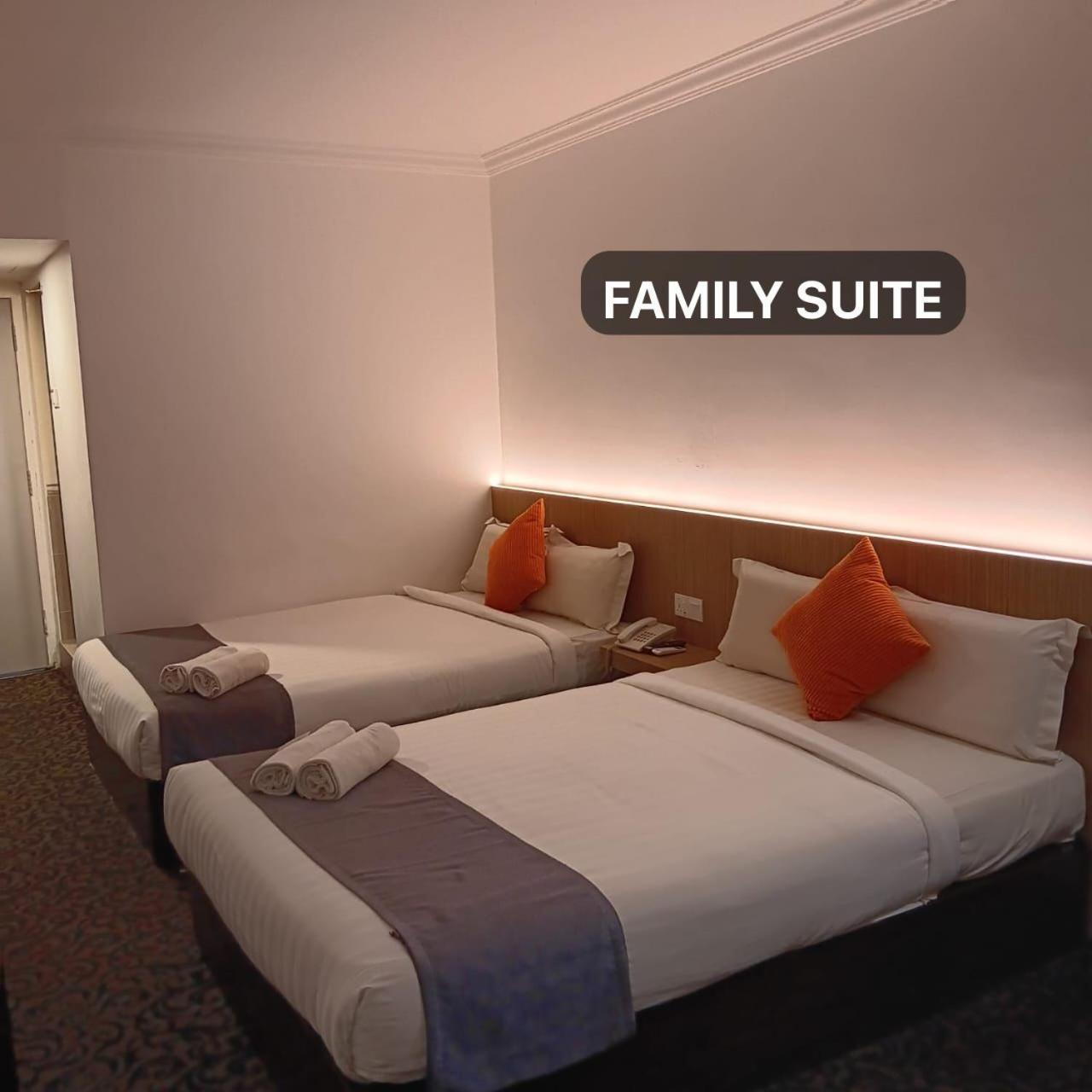 Go Lodge Hotel 关丹 外观 照片