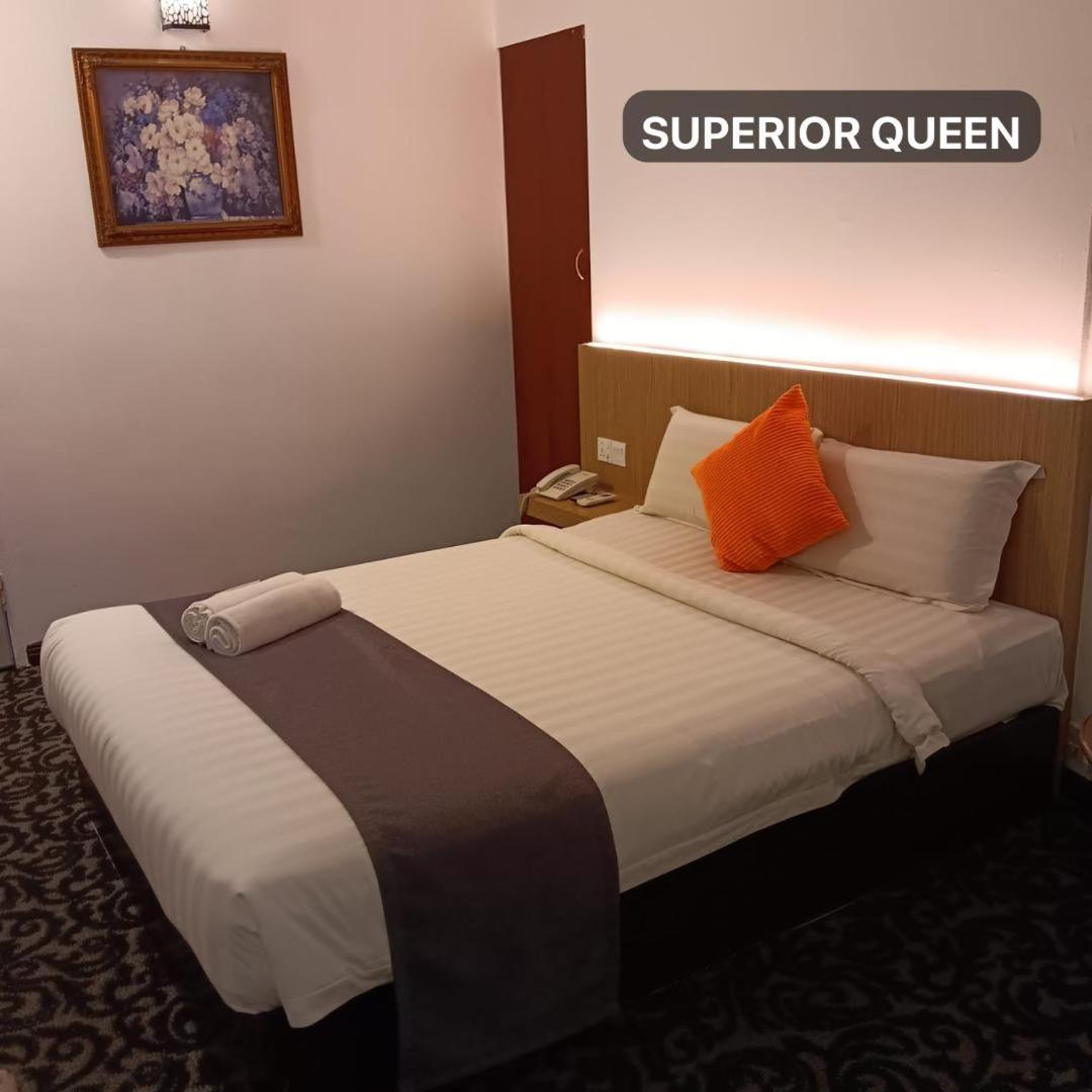 Go Lodge Hotel 关丹 外观 照片